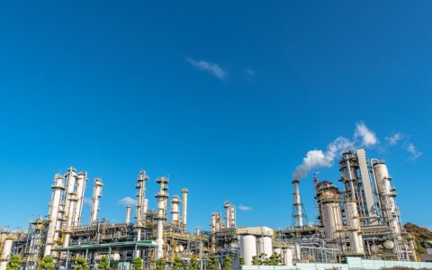 【重量鳶・配管工】経験不問！安定企業で働こう！