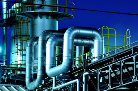 配管工として現場を支えてください！